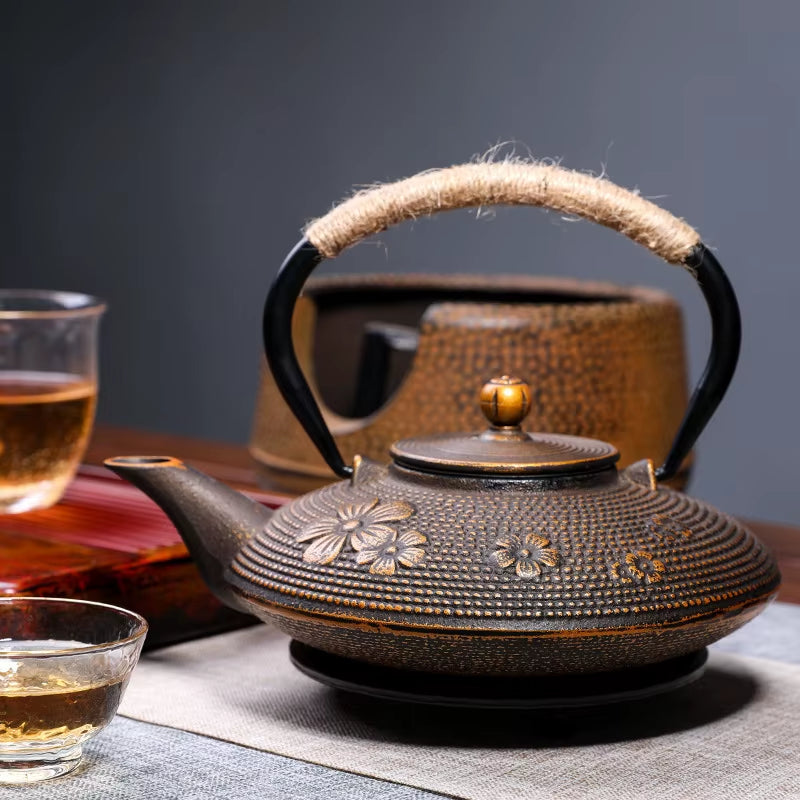 700Ml Handmade Iron Pot, Classical Cast Iron Home Water Pot, Health Preservation Home Tea Pot